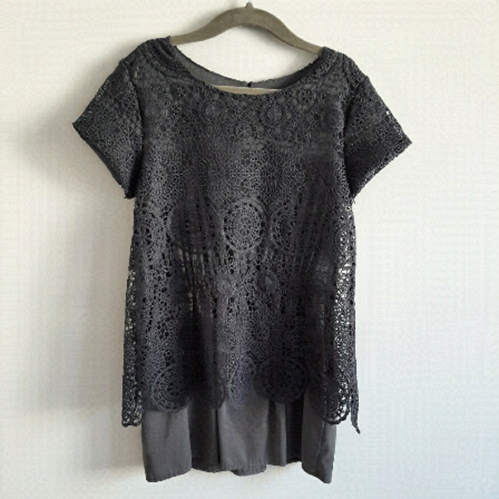 Zara Girls short sleeve dress size 6/7